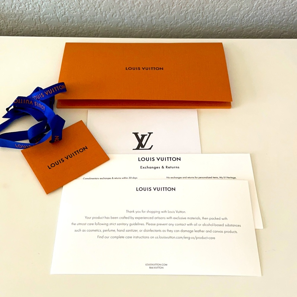 AUTHENTIC Like New LV receipt envelop and the note card with the ribbon
